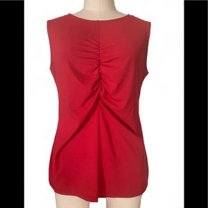 Woman’s Sleeveless Top